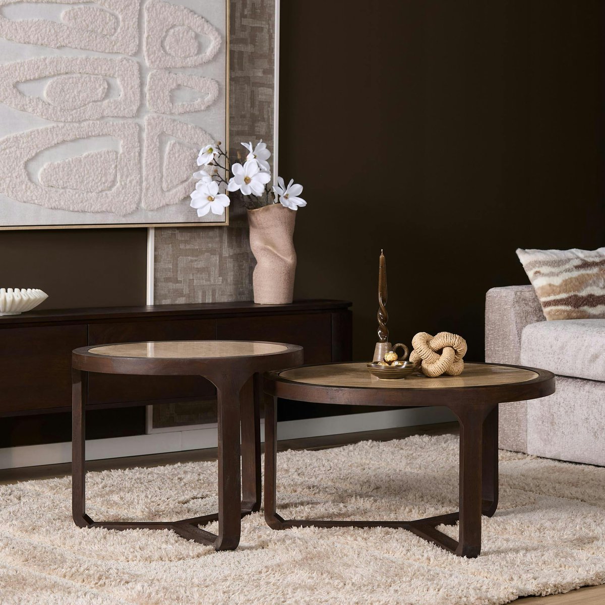 Table d'appoint travertin et bois 3 pieds Ø60 cm DUOMO beige, PIER IMPORT