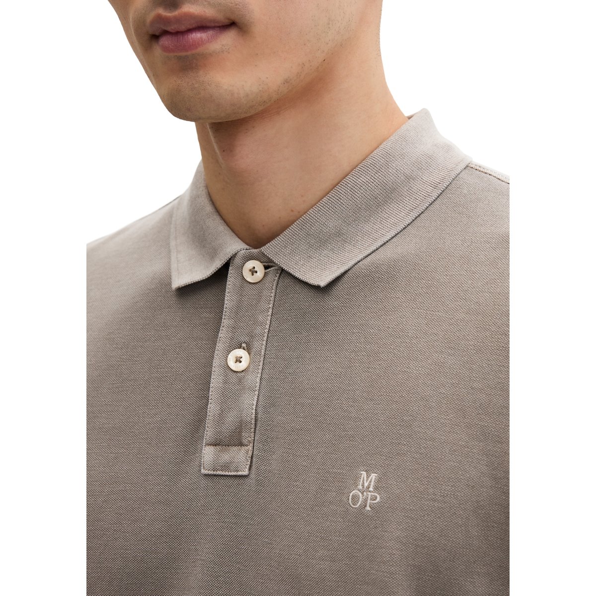 Polo piqué régulier en coton bio marron, MARC O'POLO