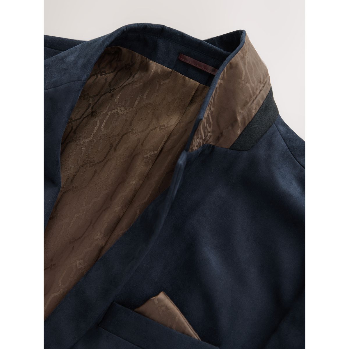 Blazer en imitation daim boutons bleu marine et or, NEXT
