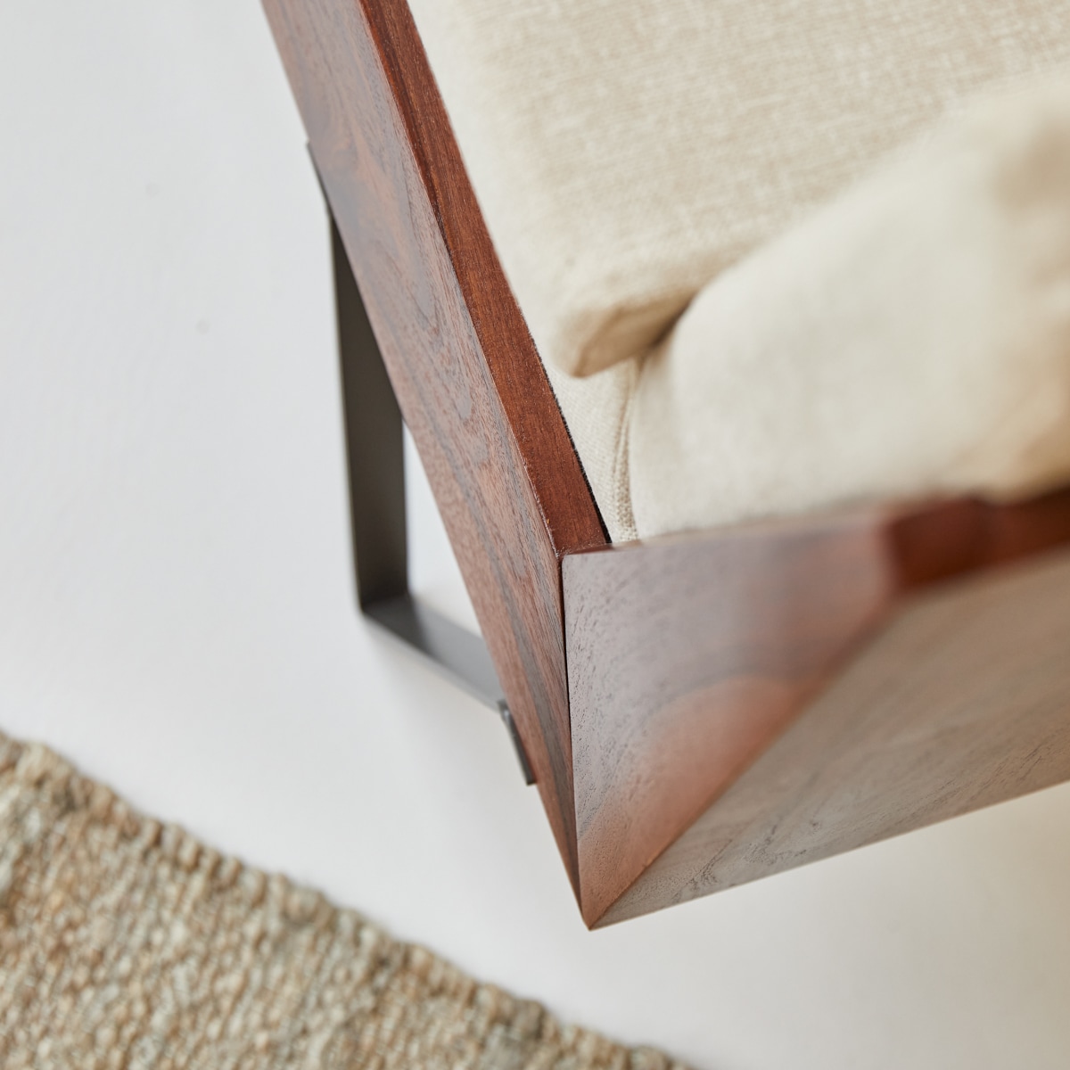 Fauteuil en Tissu massif, METRIC beige, TIKAMOON
