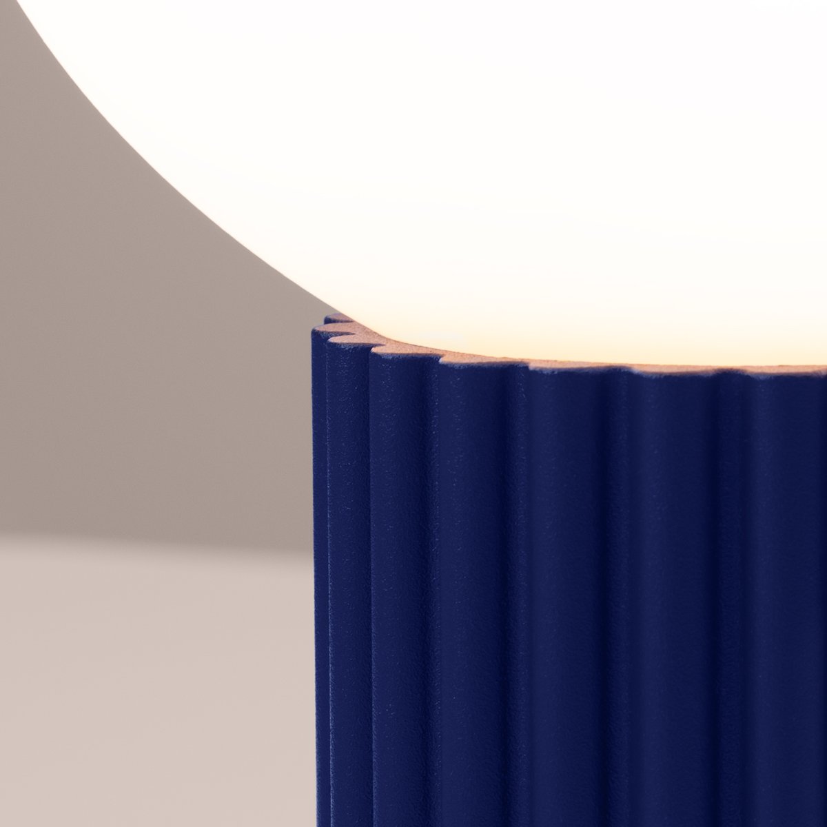 Lampe à poser Aluminium Outremer G9 1 Halo bleu, EDEN