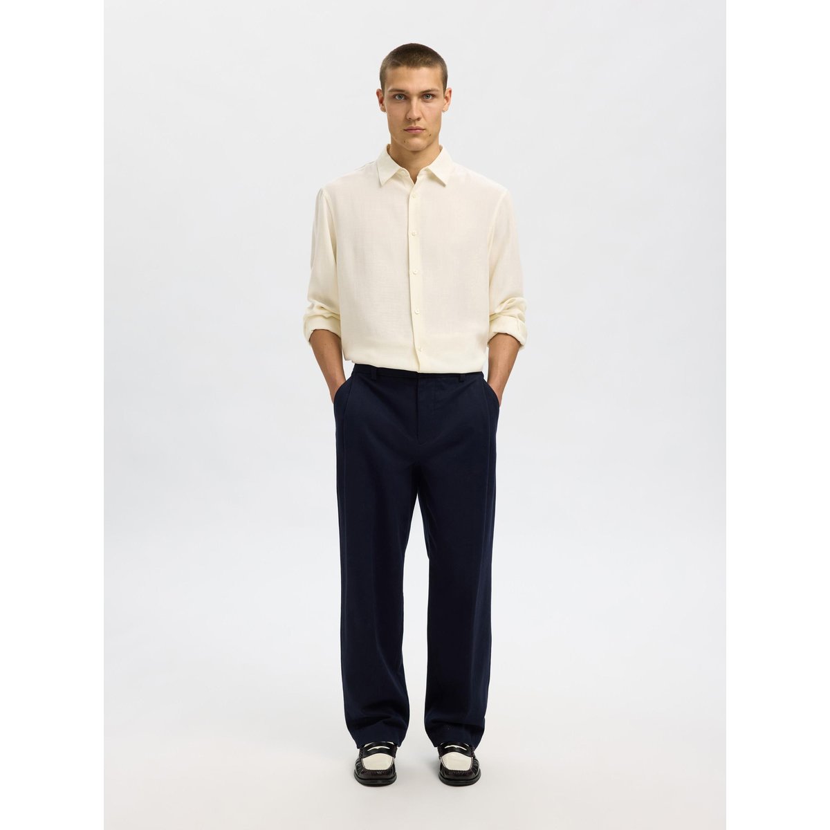Chemise egret, SELECTED