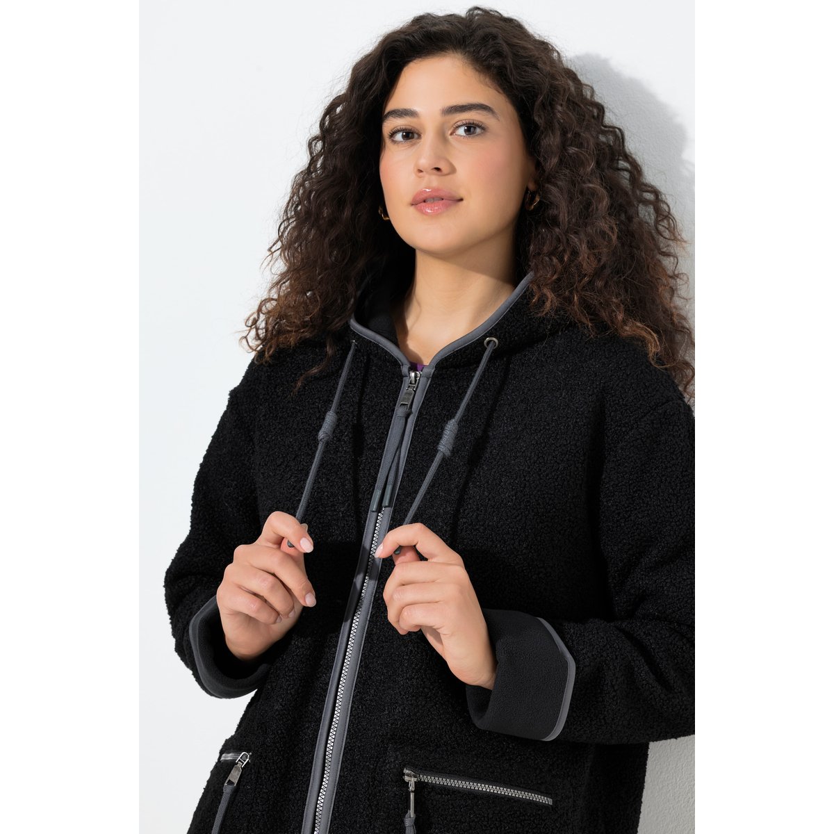 Veste à capuche en polaire bouclée noir, ULLA POPKEN