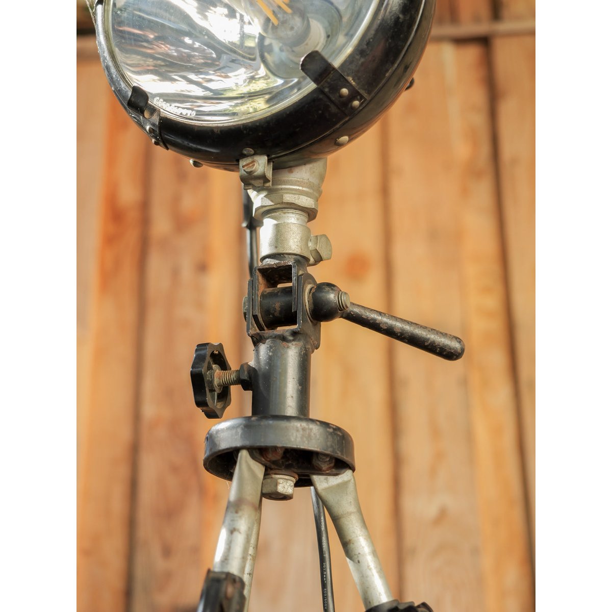 Lampadaire de cinéma Julien N°412 - Bon état noir, DEBONGOUT