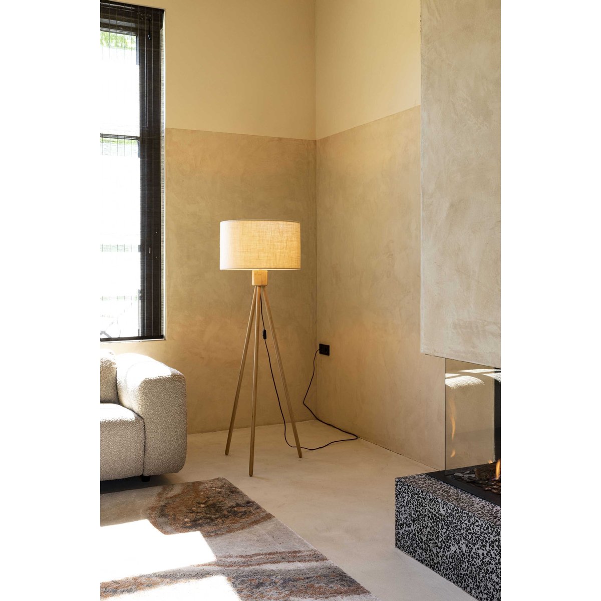 Lampadaire design en bois scandinave, LIN blanc, ZUIVER