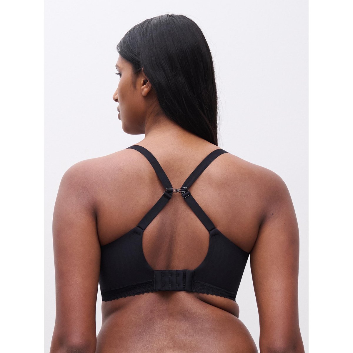 Soutien-gorge emboîtant ROMANCE noir, CHANTELLE