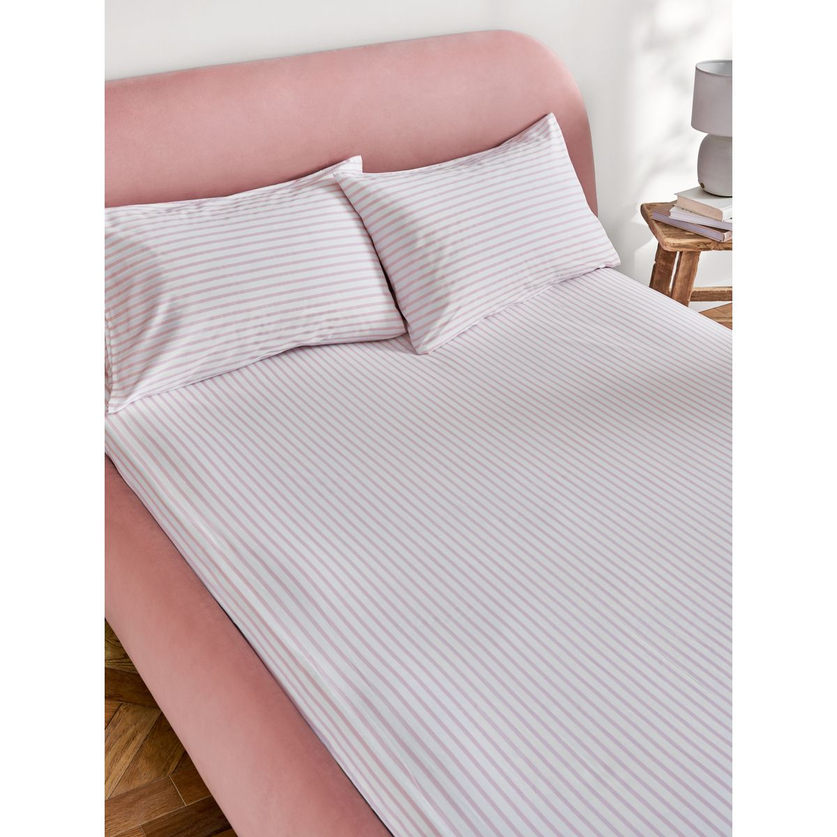 Parure drap-housse et taie d'oreiller rayures fines roses et blanches, NEXT