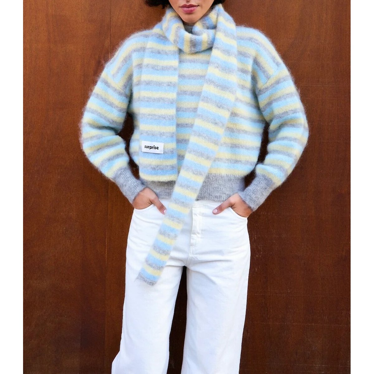 Pull col rond à rayures LALA bleu/jaune/gris, SURPRISE