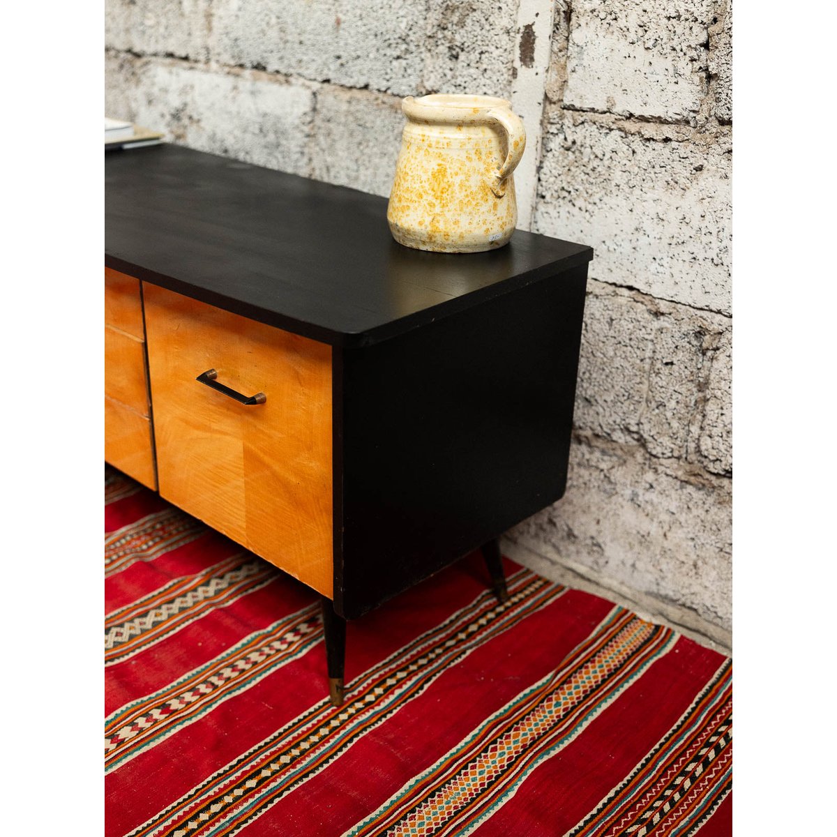 Enfilade bicolore Margaret N°525 - Bon état noir, DEBONGOUT