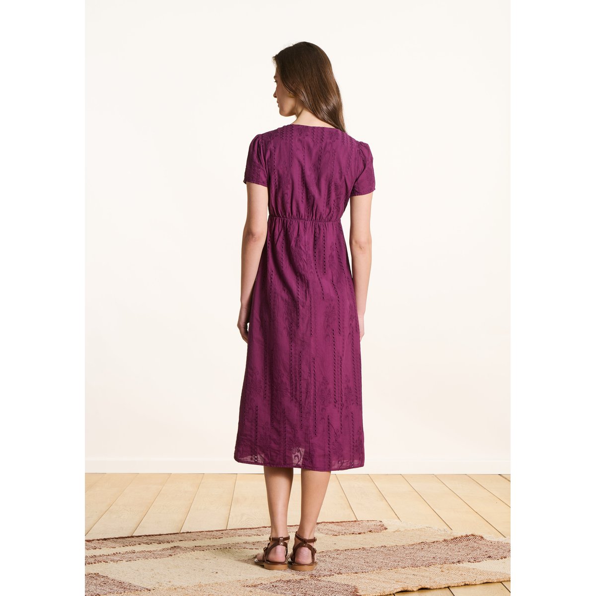 Robe midi en broderie anglaise figue, LA FEE MARABOUTEE