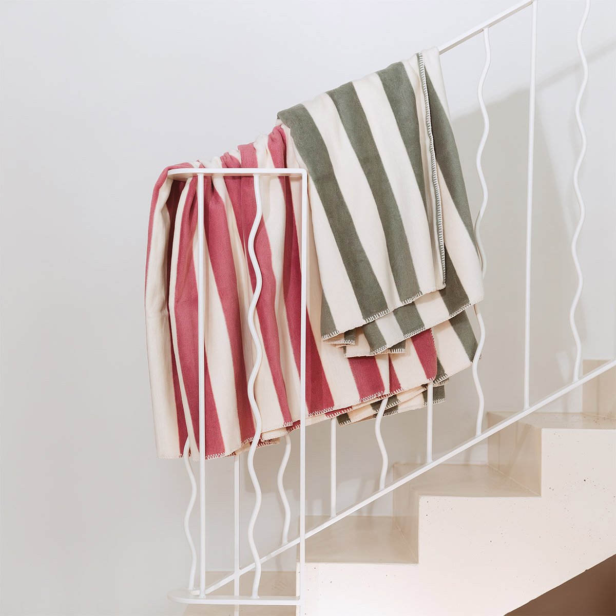 Plaid en coton vert, FIFTY-FIFTY amande, DESFORGES