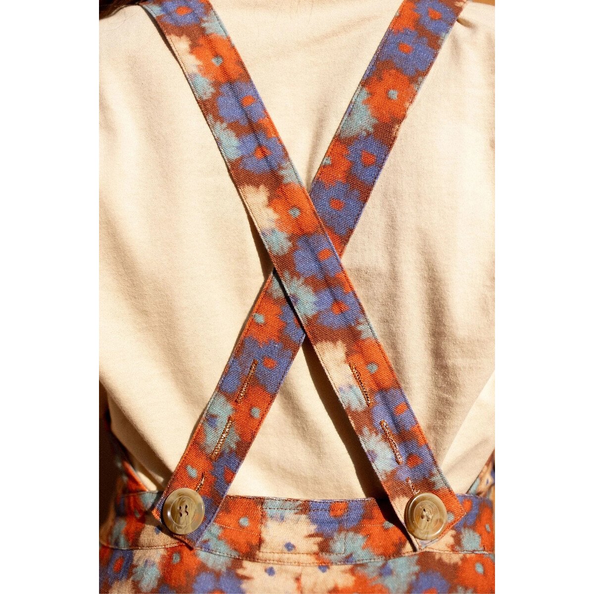 Peto con estampado floral, SITARA estampado floral, APACHES COLLECTIONS
