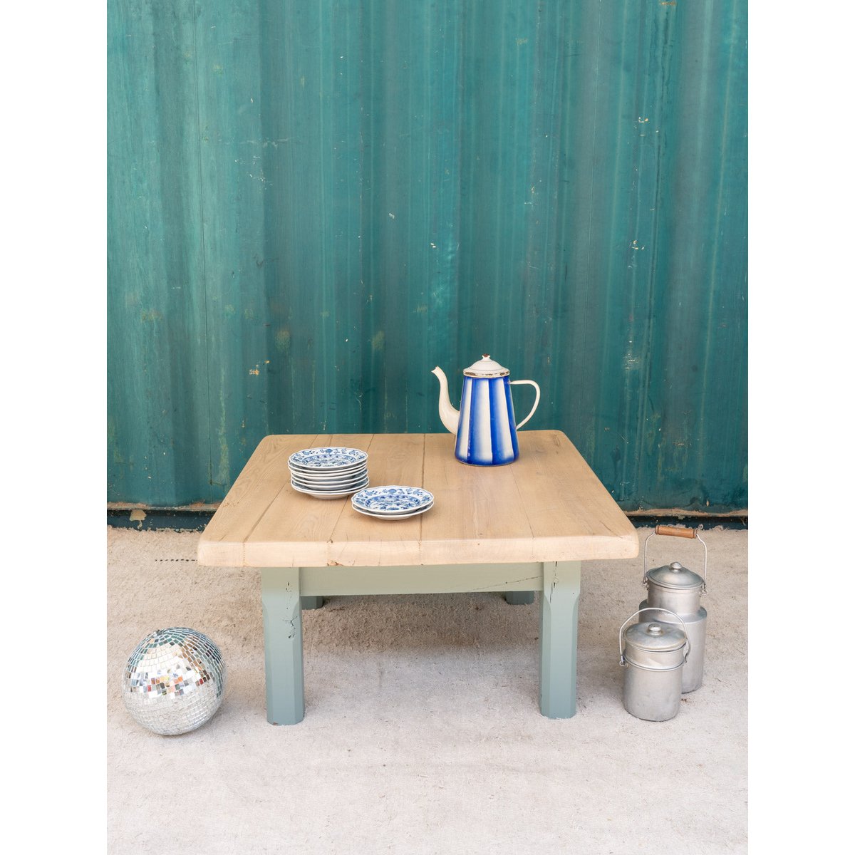 Table basse en bois vert d'eau Léonie N°1065 - Bon état bois clair, DEBONGOUT