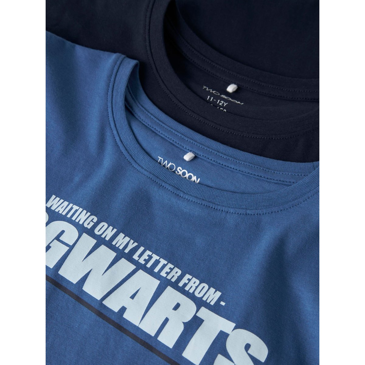 T-Shirt navy blazer, TWO SOON