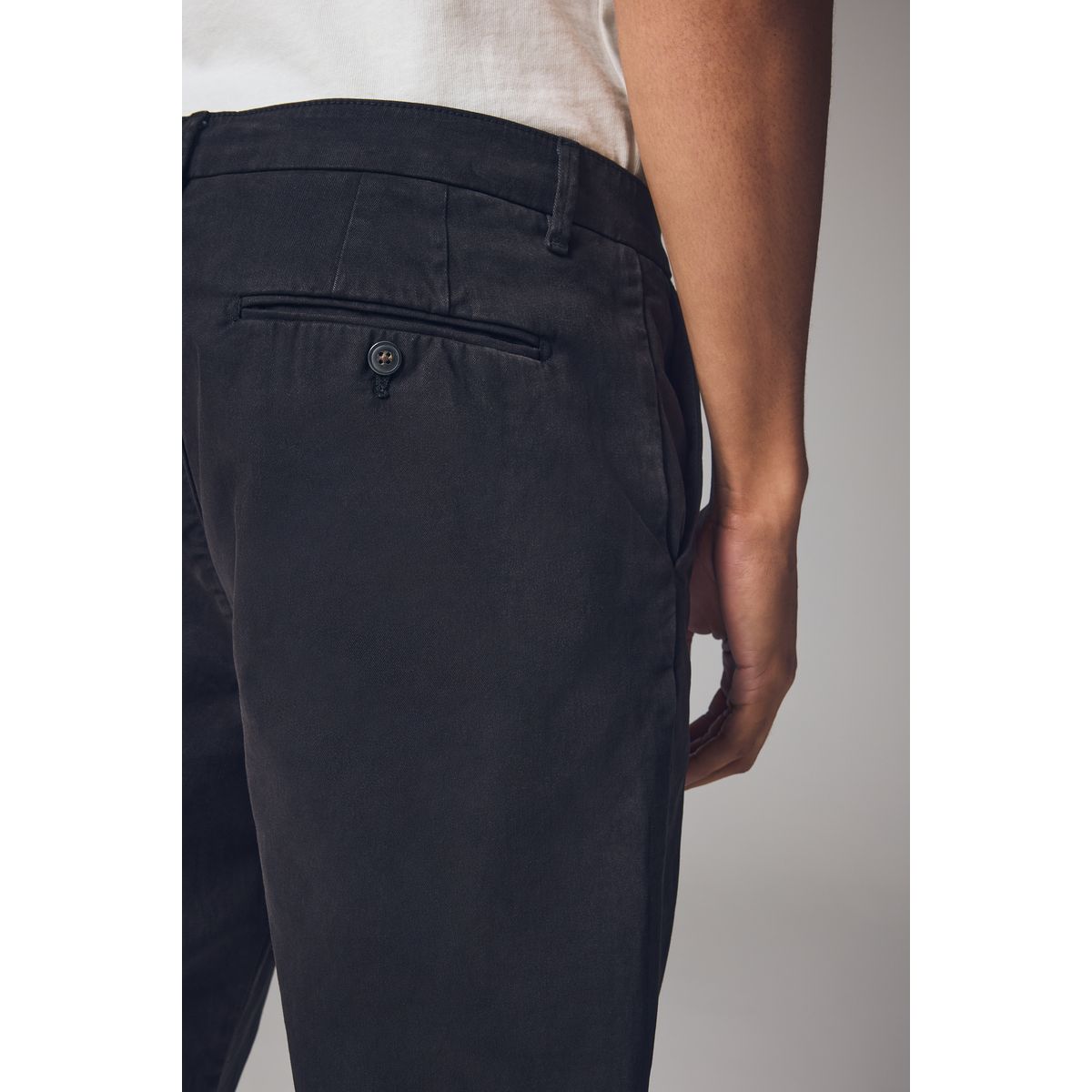 Pantalon chino slim doux haut de gamme noir, NEXT
