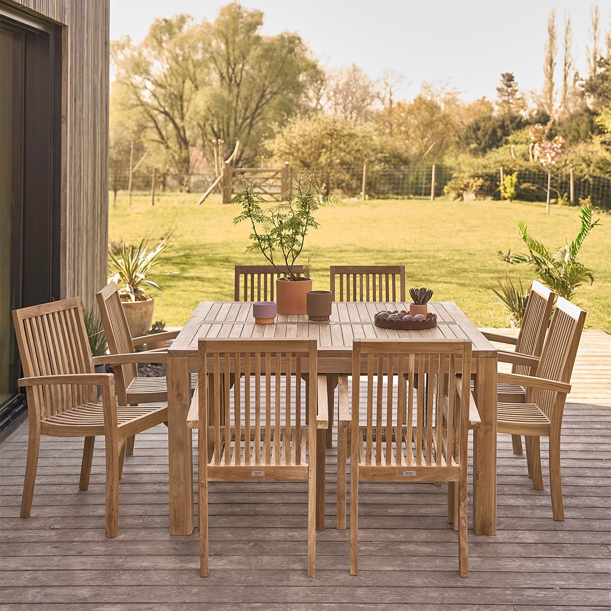 Salon de jardin en teck massif 8 places MALTE naturel, BERAH GETAH