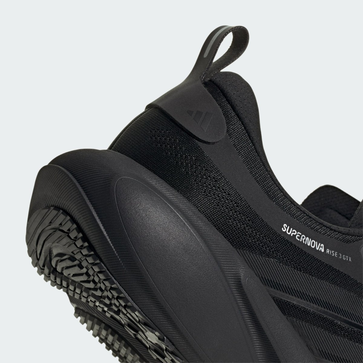 Chaussure De Running Supernova Rise 3 Gtx Chaussure De Running Supernova Rise 3 Gtx core black / core black / tech grey metallic, adidas Performance