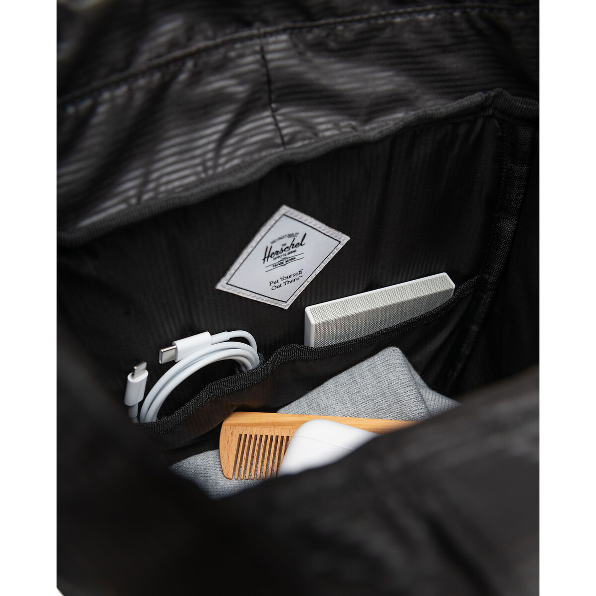 Sac à dos RETREAT MINI noir, HERSCHEL