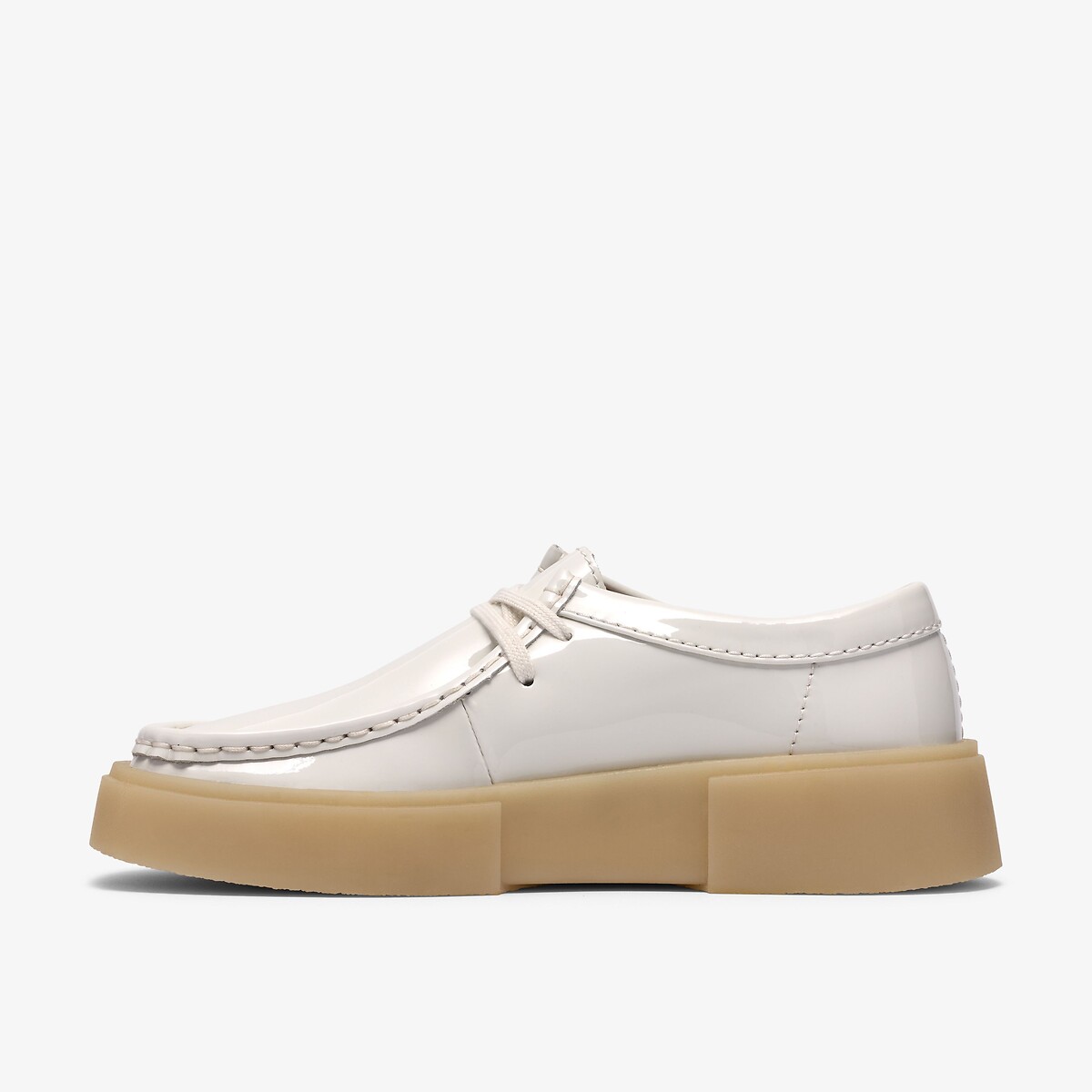 Sapatos em pele envernizada, TORVIEW W branco envernizado, CLARKS