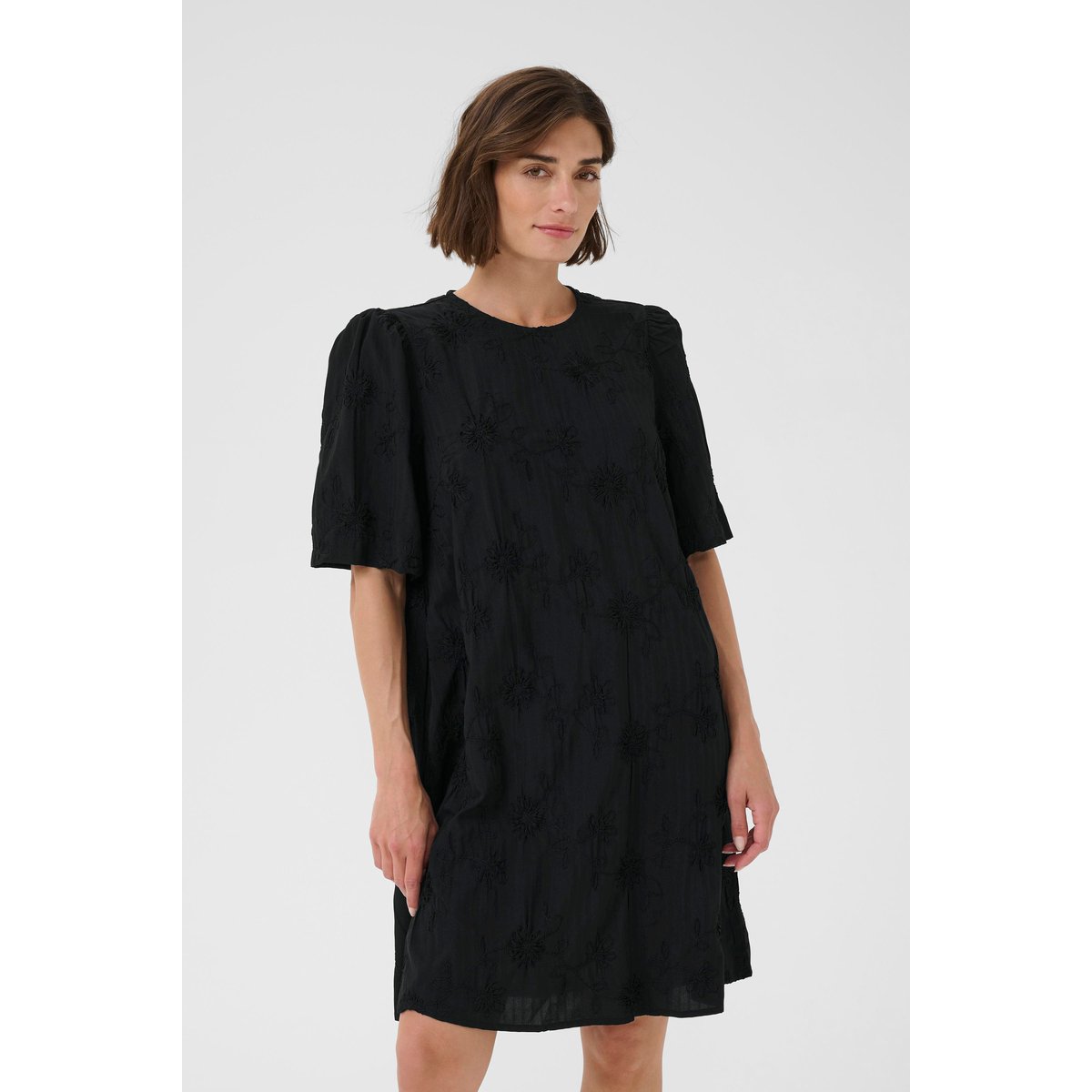 Robe noir, CULTURE