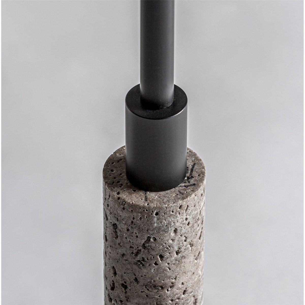 Lampe de salon art déco en marbre et acier gris marbre finition fumée, RECOLLECTION