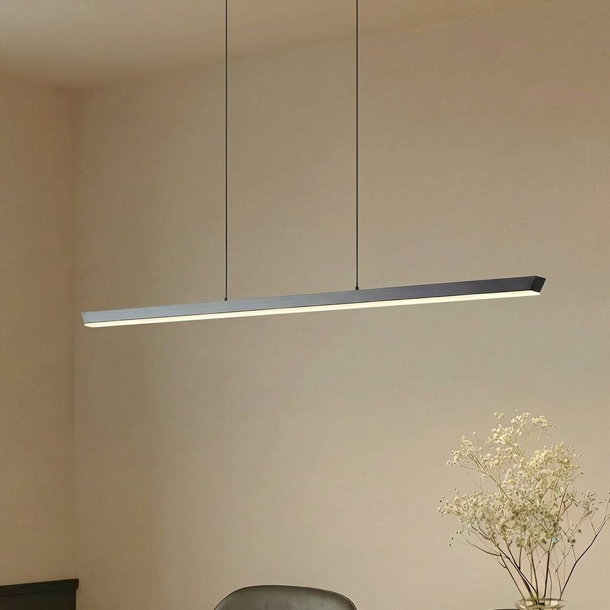 Suspension en métal moderneLED, Solvar noir, LUCANDE