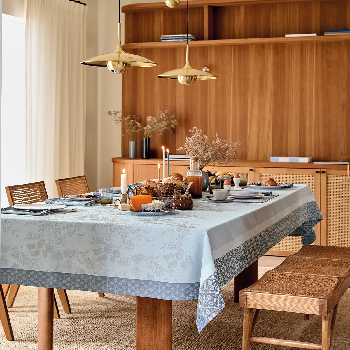 Nappe enduite Manor Lane bleu lupin, LE JACQUARD FRANCAIS