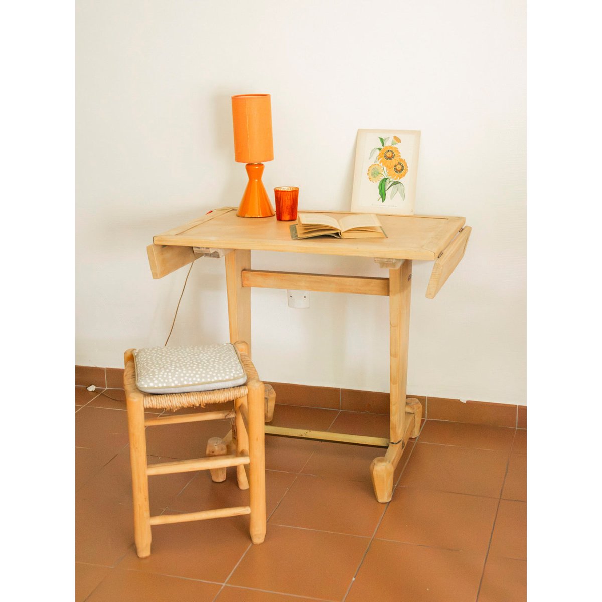 Table à manger bistro en bois à rabats Denise N°1362 - Bon état bois clair, DEBONGOUT