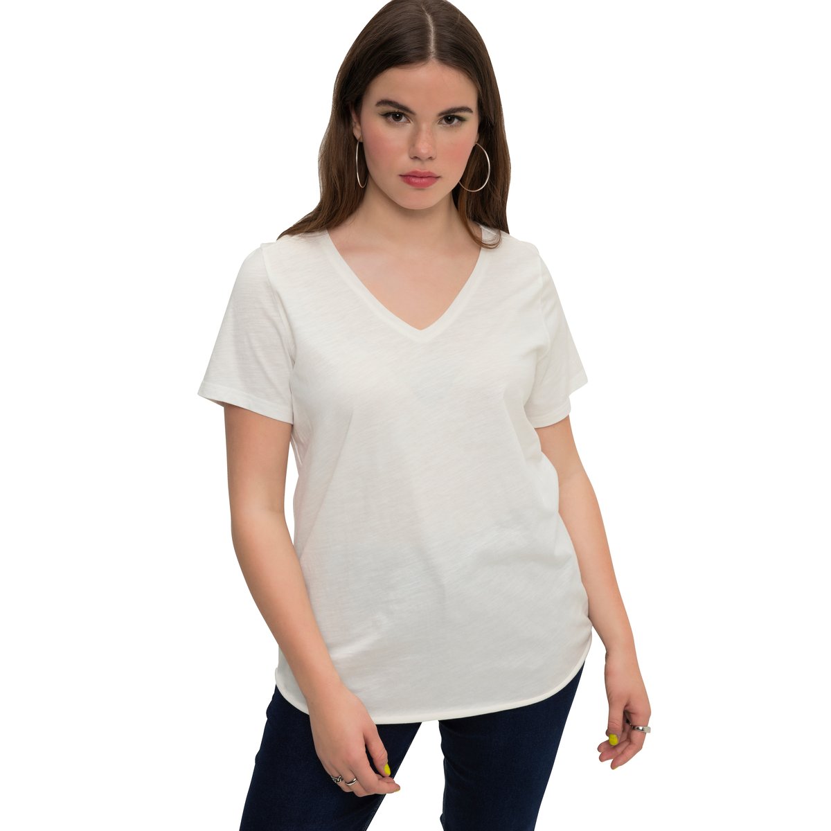 T-shirt à manches courtes et encolure V. blanc cassé, STUDIO UNTOLD