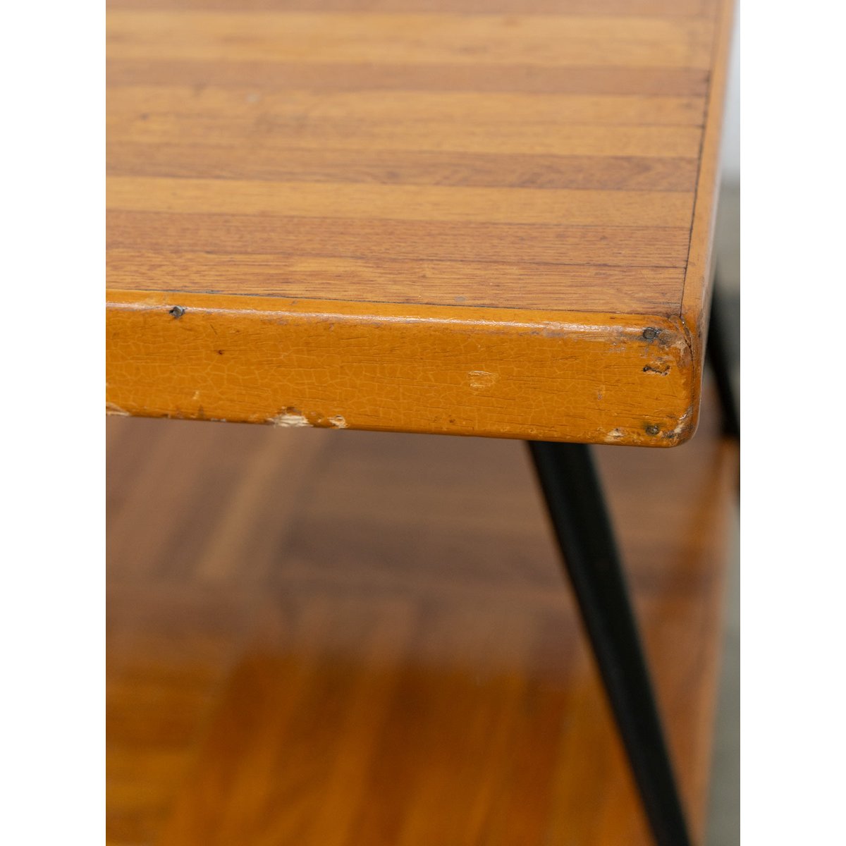 Table d'appoint en bois et métal noir Hanna N°1615 - Bon état bois clair, DEBONGOUT