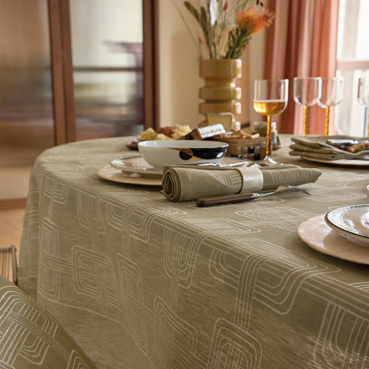 Nappe Hôtel Particulier vert buis, LE JACQUARD FRANCAIS