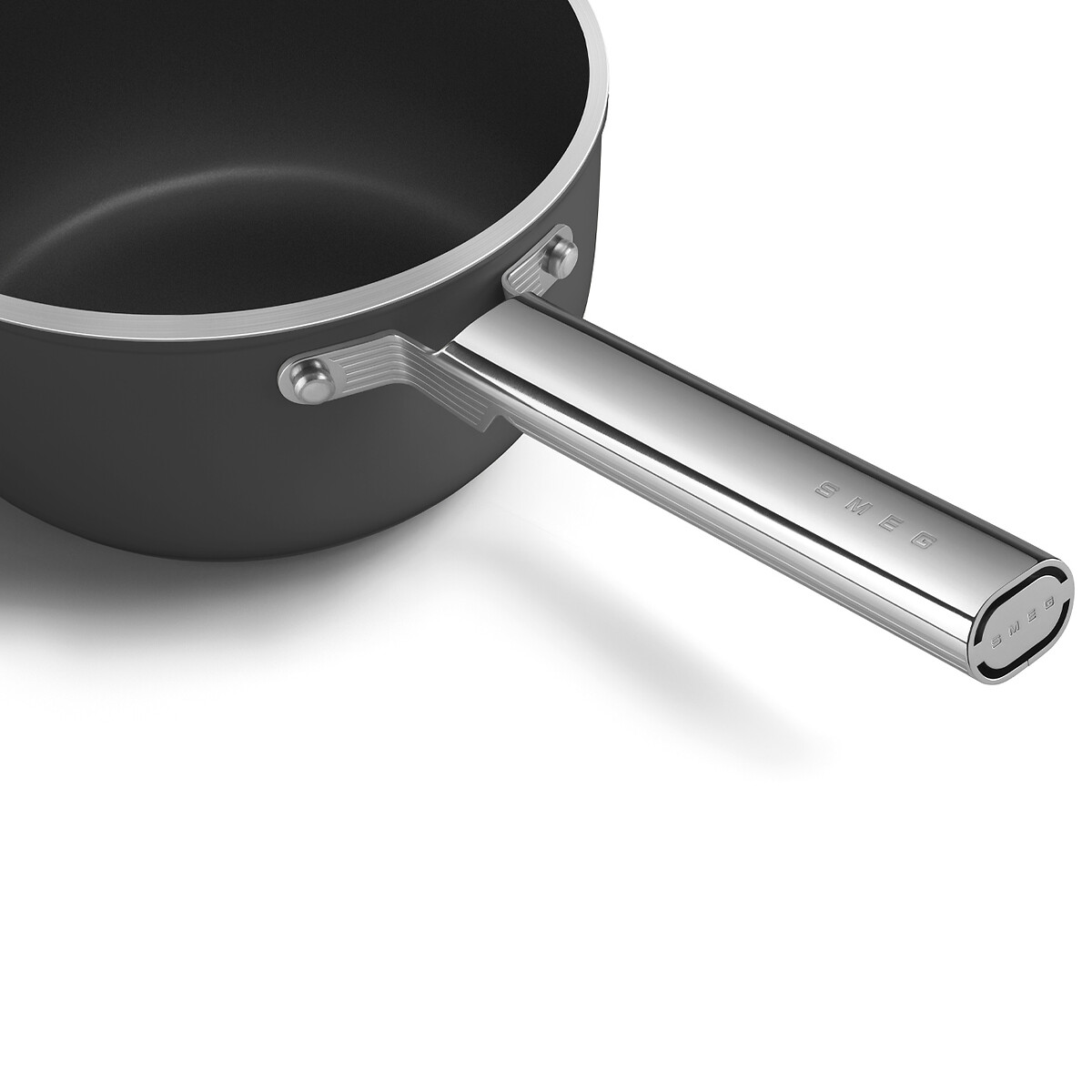 20cm Saucepan black, SMEG