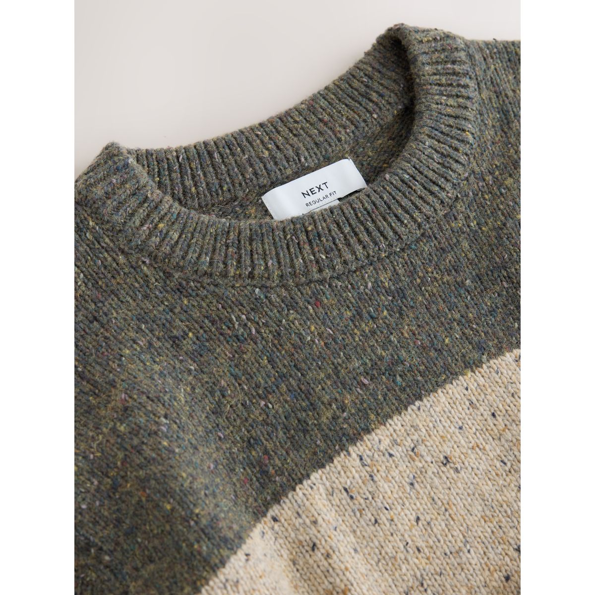 Pull ras du cou en maille rayures vertes/écrues, NEXT