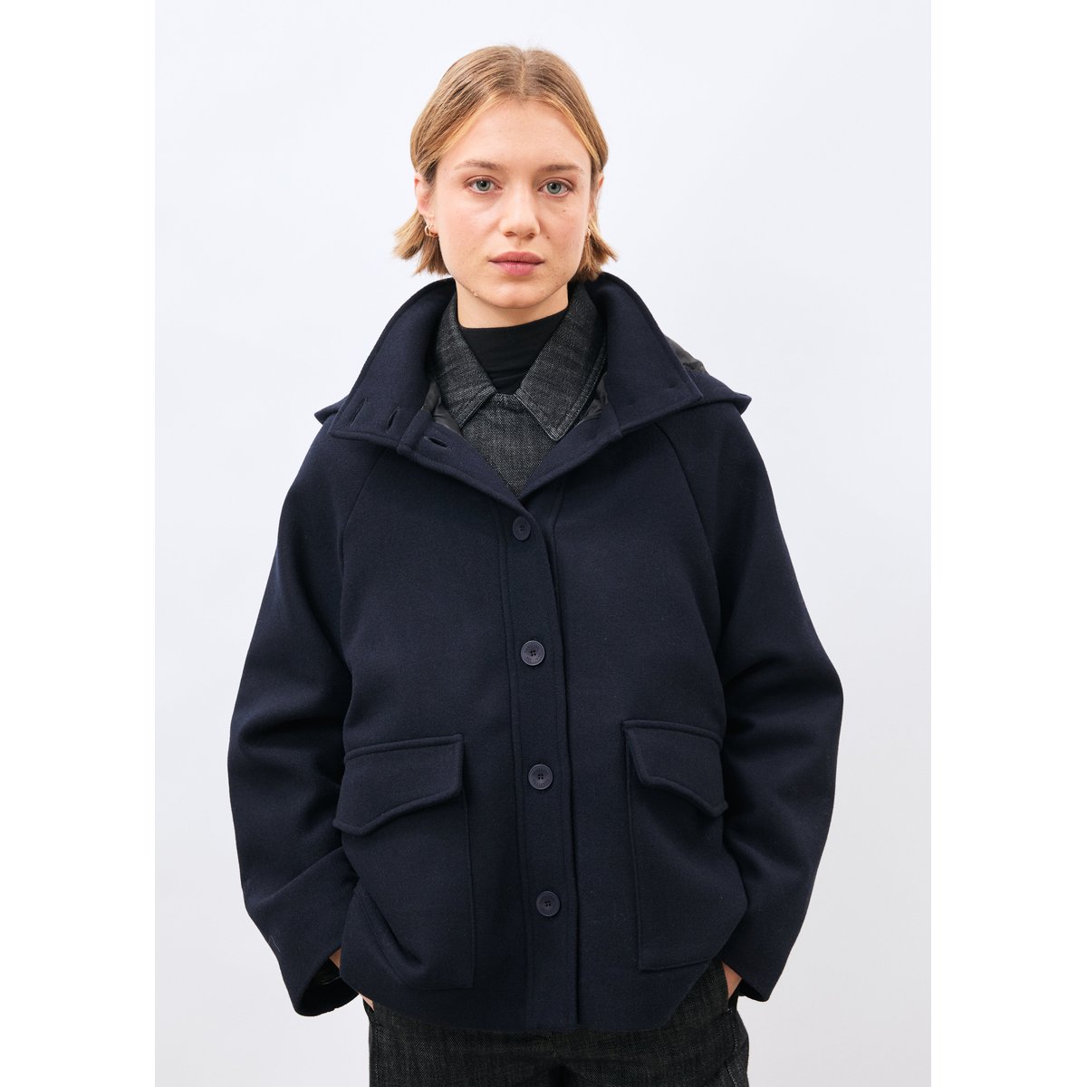 Manteau court oversize col montant navy, HUMILITY