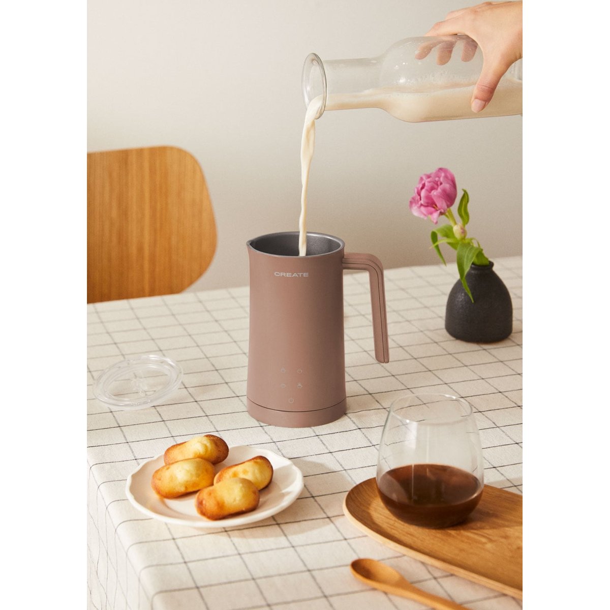 Mousseur à lait MILK FROTHER STUDIO moka, CREATE