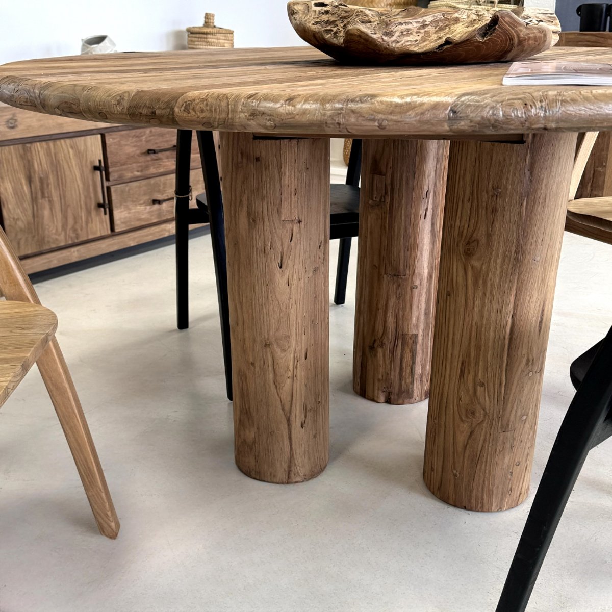 Table à manger ronde en bois de teck recyclé RONNY naturel, HYDILE