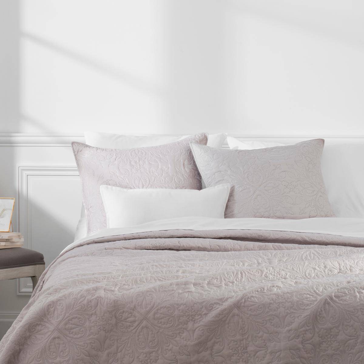 Dessus de lit avec taies ARABESQUE beige lin, ATMOSPHERA