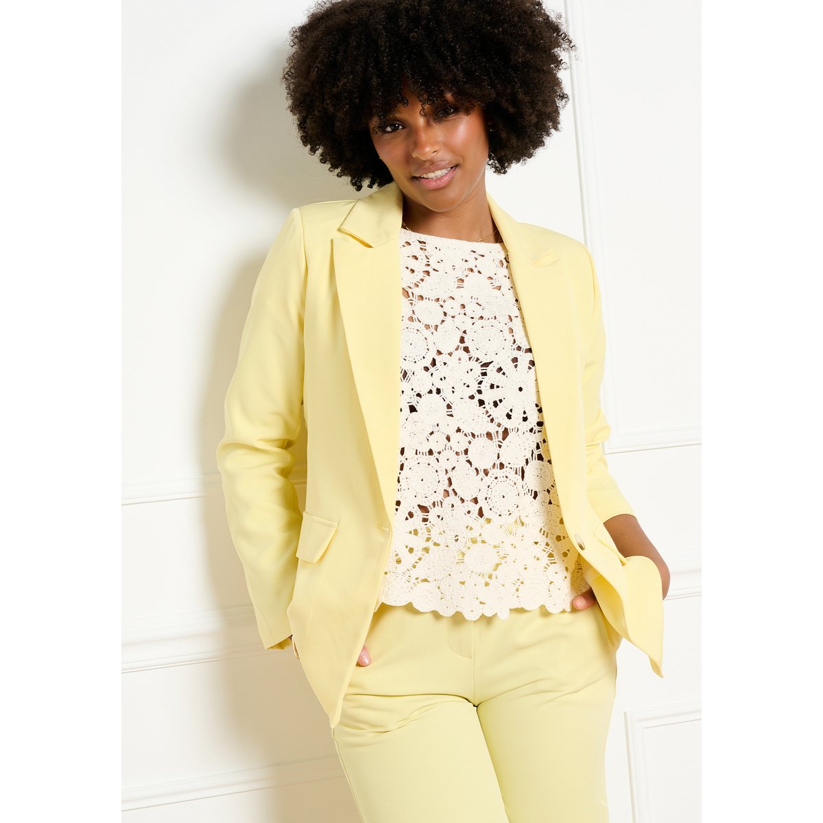 Blazer structuré élégant jaune pastel, LOLALIZA