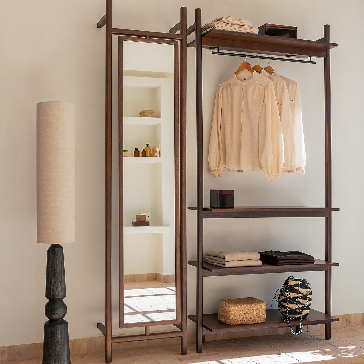 Miroir pivotant pour dressing noyer et plaqué Rory noyer, AM.PM