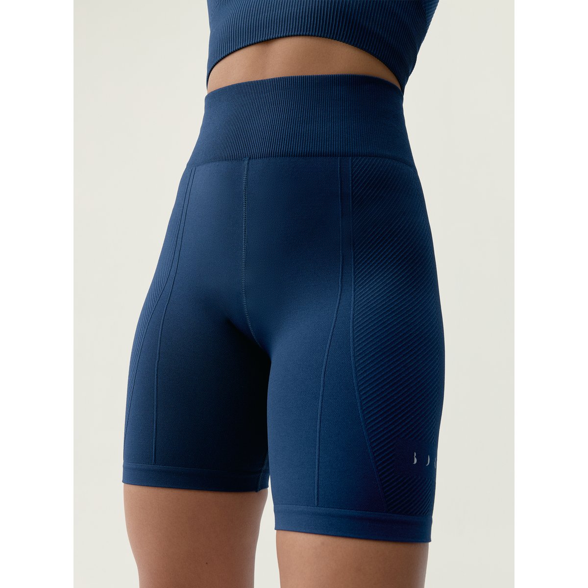Short de sport femme India effet gainant bleu marin, BORN