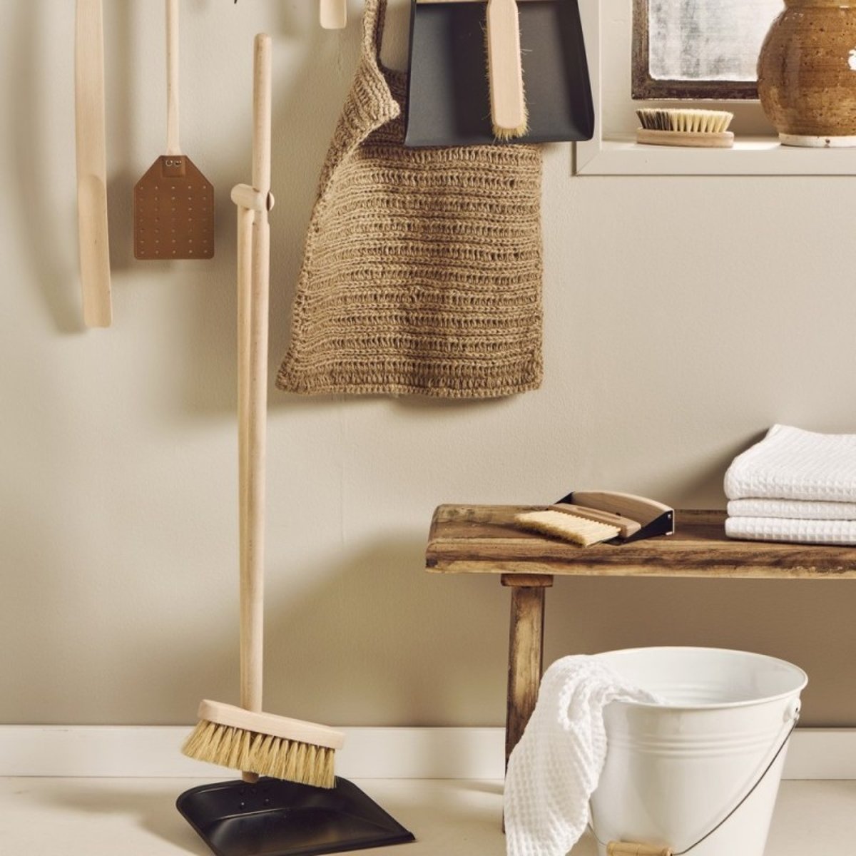 Balai de table et pelle ensemble bois fibres naturelle bois clair, IB LAURSEN