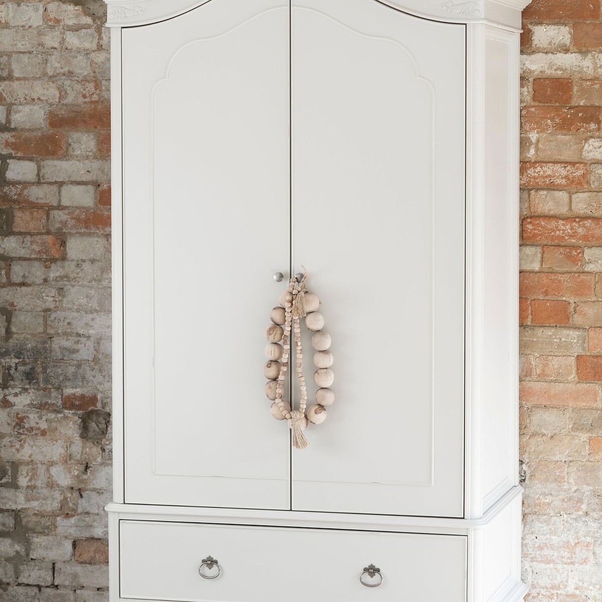 Etienne French-Vintage Double Wardrobe grey white , WILLIS & GAMBIER