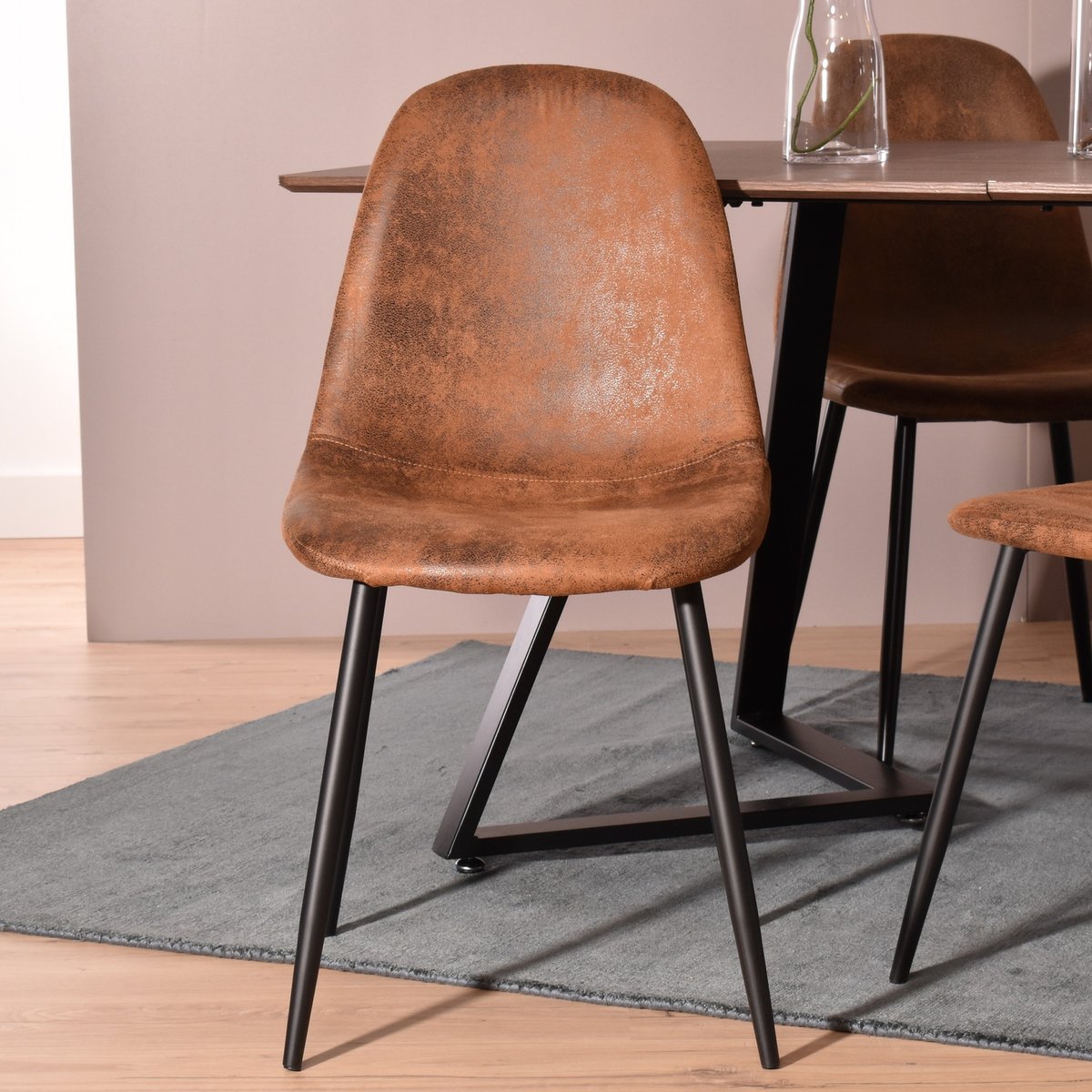 Lot de 4 chaises de salle à manger style vintage, CHARLTON marron, MEUBLES COSY