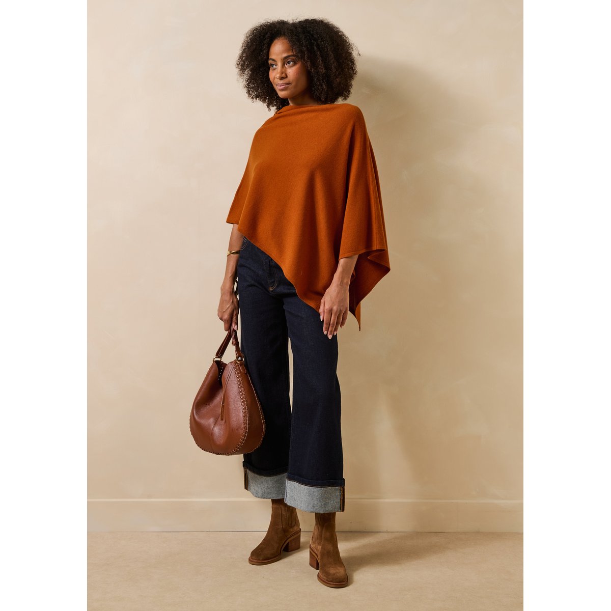 Pull cape en maille fine laine et cachemire cognac, LA FEE MARABOUTEE