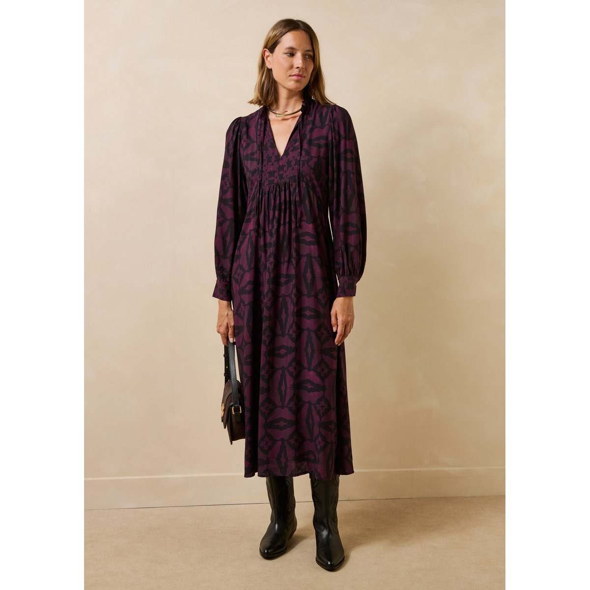 Robe longue manches longues encolure tunisienne noir/vin, LA FEE MARABOUTEE