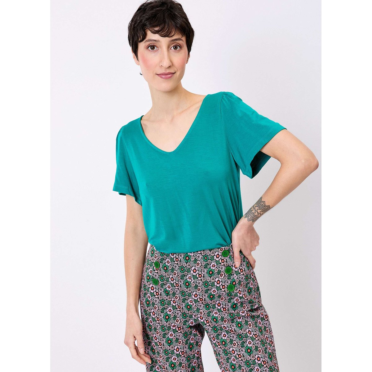 T-shirt maille fluide col V IRENE vert dark green, PRINCESSE NOMADE