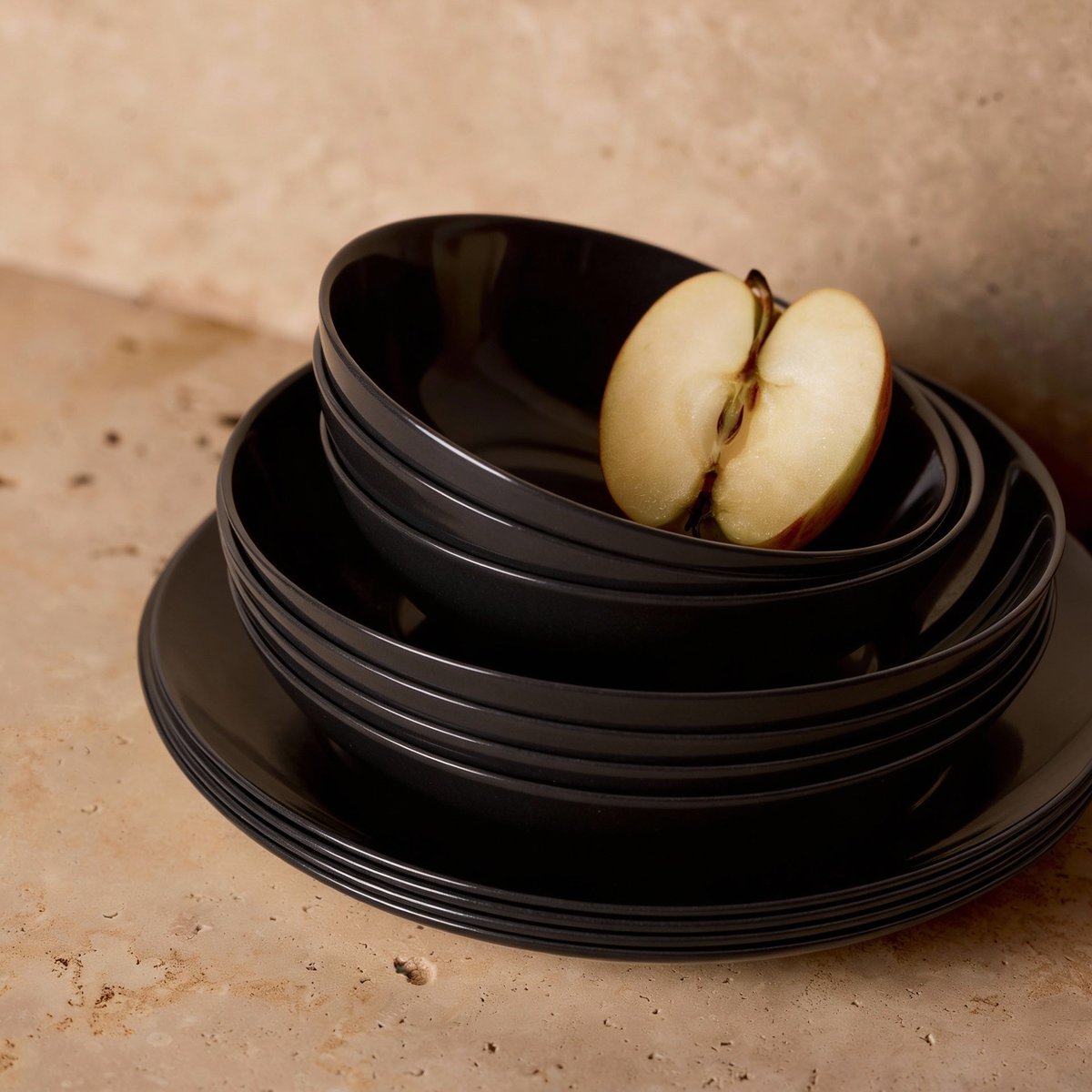 6 assiettes plates noires en verre 25 cm -APY noir, LUMINARC