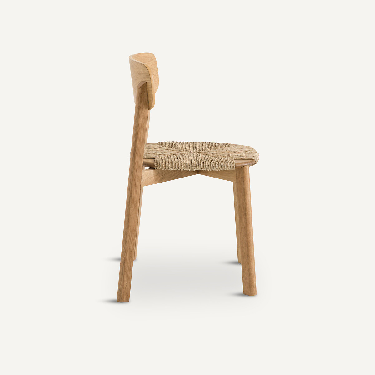 Stapelstoel, eiken, fineer en stro, Batignolles, ontwerp Emmanuel Gallina naturel eikenhout, AM.PM X EMMANUEL GALLINA