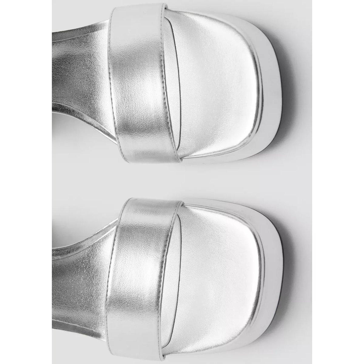 Sandales talon métallisées argent, MANGO TEEN