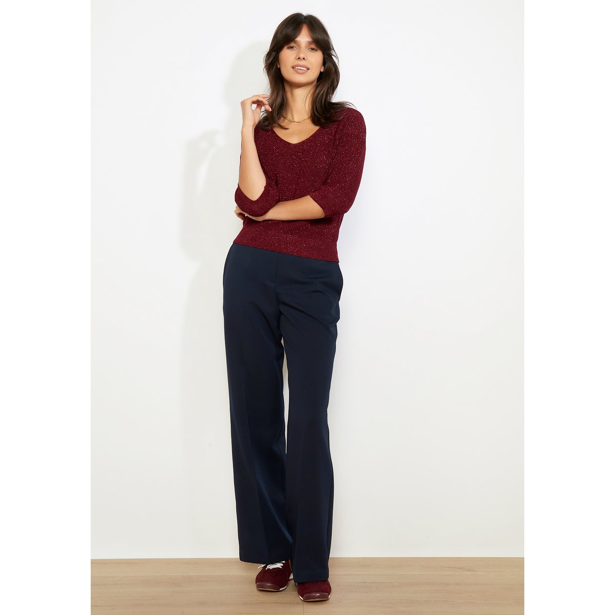 Pull brillant col V aubergine, LOLALIZA